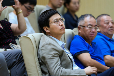 张泉灵对话立思辰新任总裁窦昕：大语文赛道的市场机会