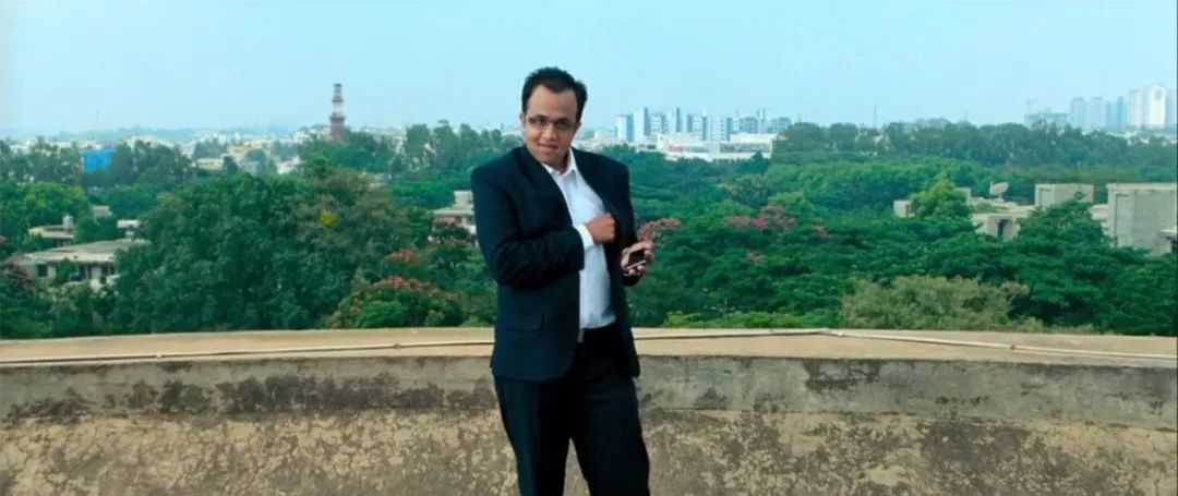 用电影《三傻》，小小感受一下印度与中国的城市差别