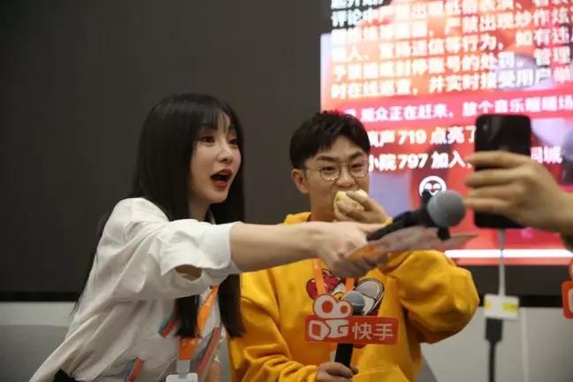 《受益人》直播卖票11万张秒没，电影宣发还有多少可能？