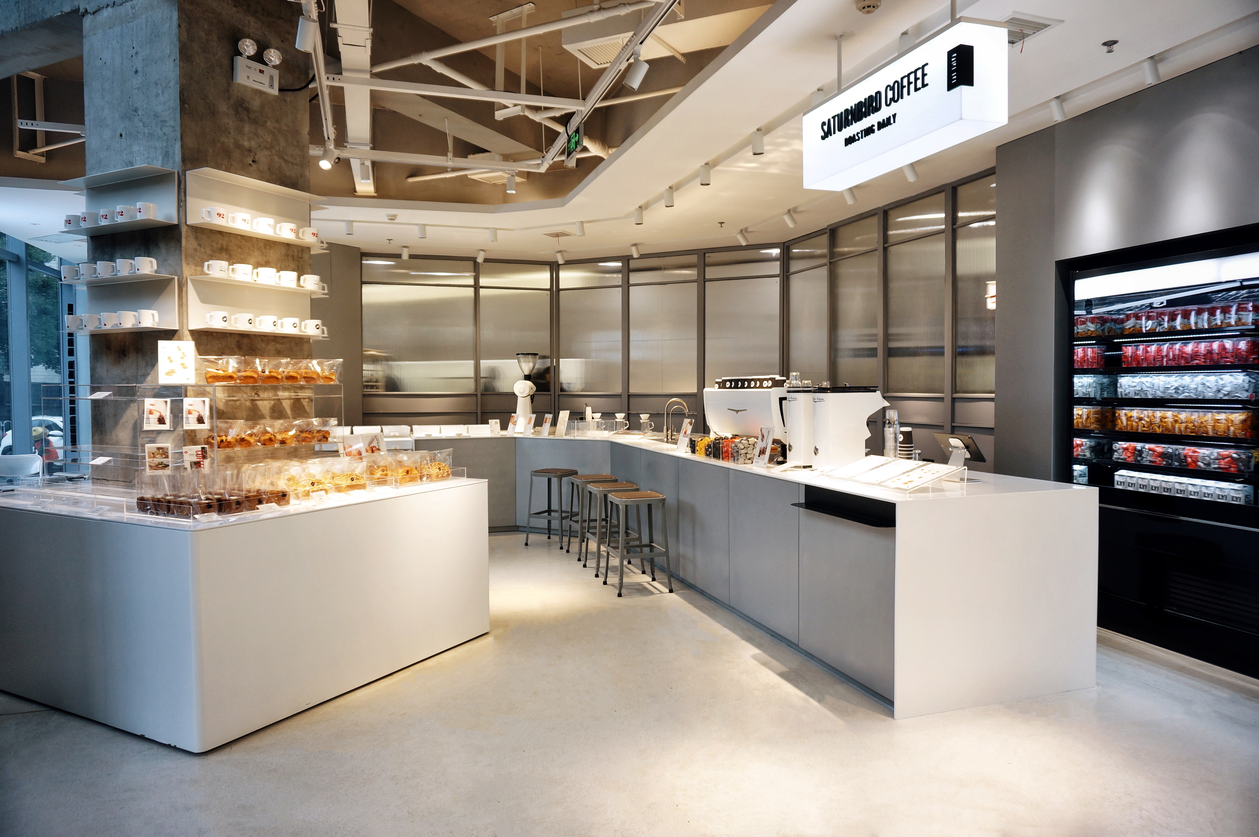 36寸首发 三顿半 完成数千万a轮融资 成为国内首个顶天猫双11咖啡的品牌 标大爷