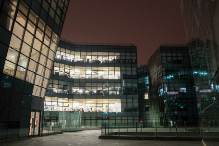 焦点分析 | 雷军结束“9年北漂”，互联网大佬扎堆买楼