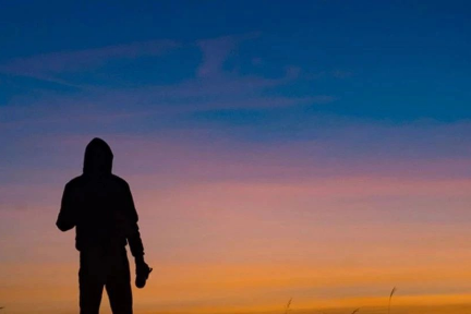 985博士留京 5 年，因买不起房返乡工作：人到中年，必须明白这 3 个人生真相