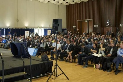 能直接换声的 AI、高空坠落机器人、专治 “马路杀手” 的软件...伯克利正在孵化些什么企业？