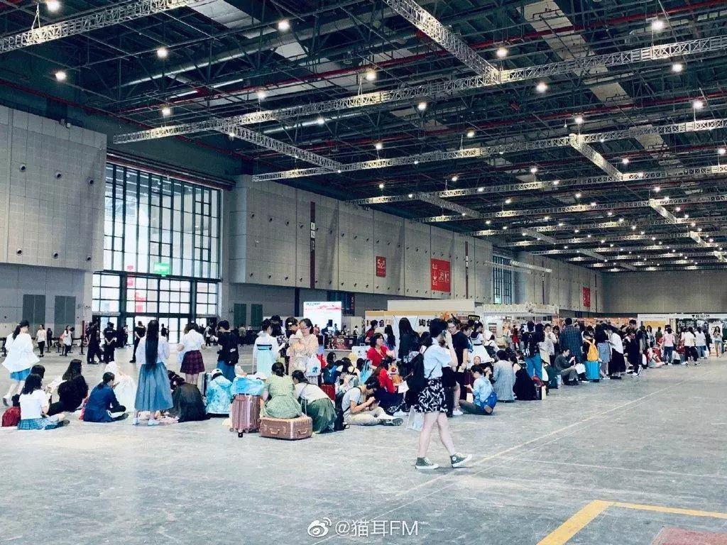 广播剧衍生市场调查——千元购周边，买票见声优，主题餐厅忙消费