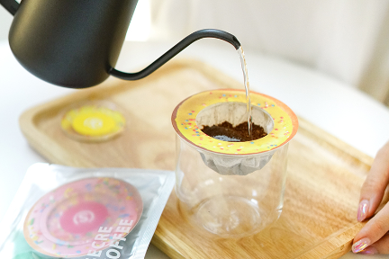 看好即饮咖啡场景，「时萃SECRE」想做的不止是速溶咖啡替代