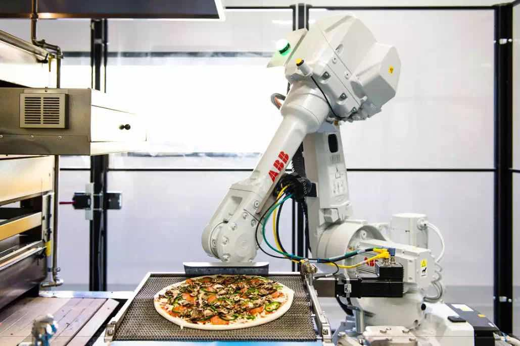 为什么你的下一餐要交给机器人？