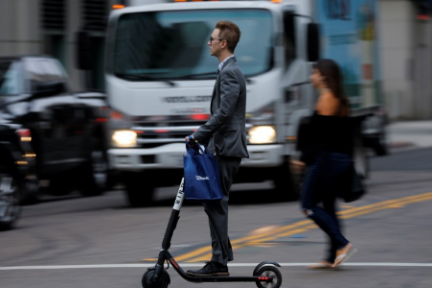 Uber 要收购共享电动滑板车公司，是出于什么商业逻辑？