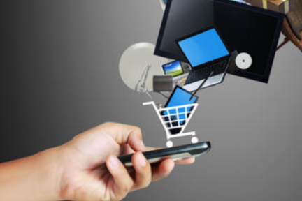 拼多多Q1营收增幅228%与经营亏损收窄背后：用户规模与GMV大幅增长