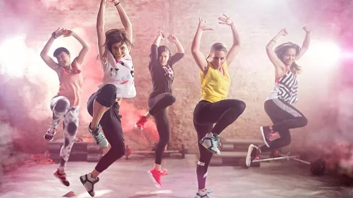 从舞蹈到健身zumba尊巴的派对式健身房