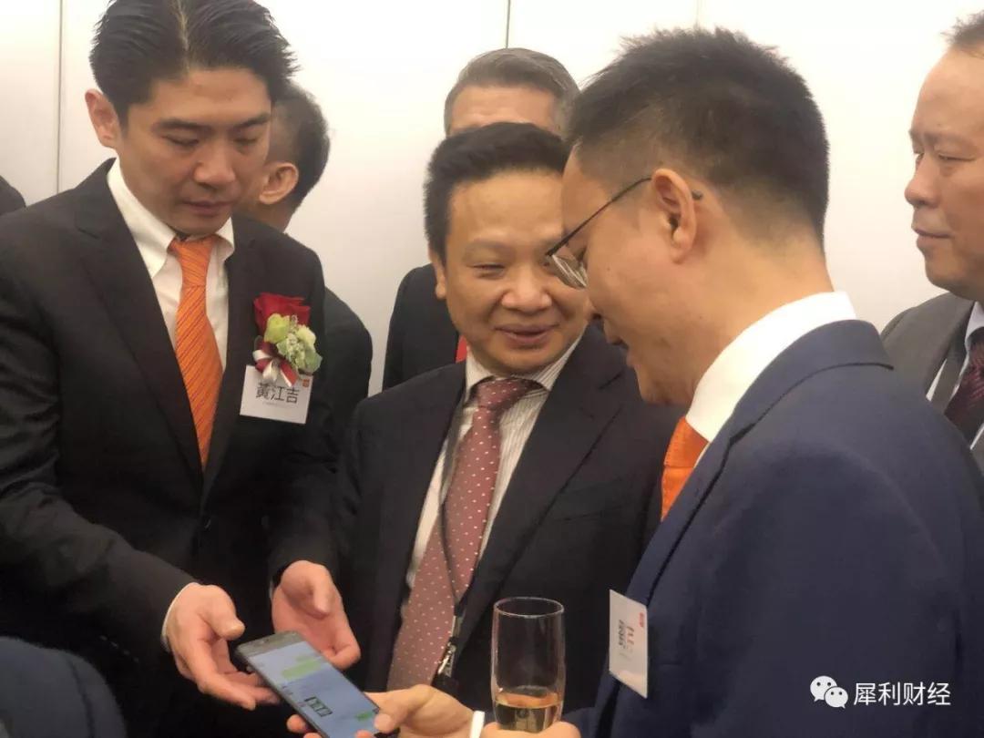 小米上市现场：雷军最强朋友圈的一次大展示（附视频）