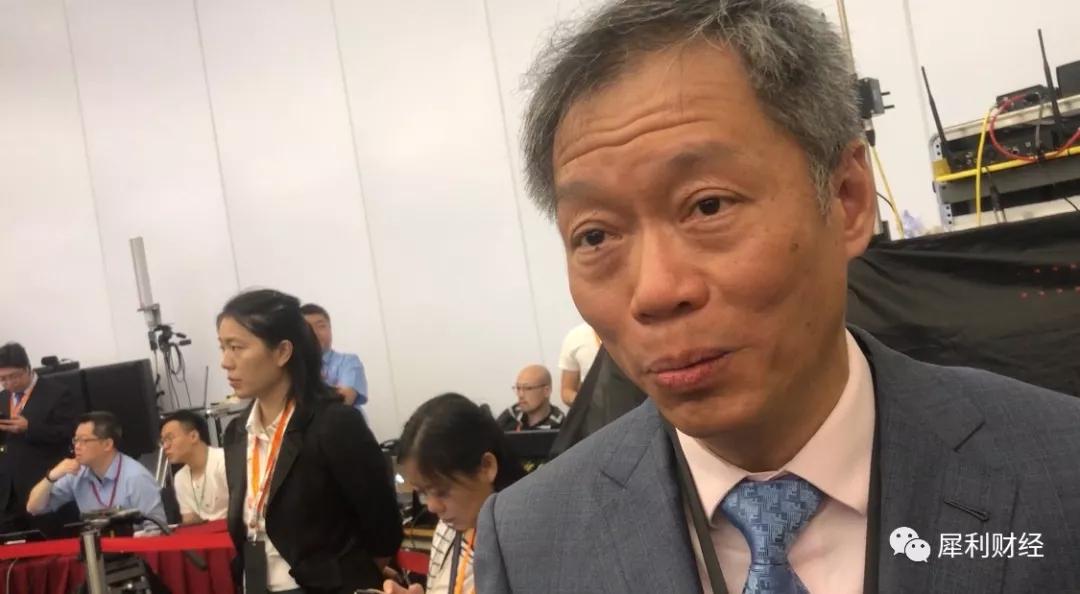小米上市现场：雷军最强朋友圈的一次大展示（附视频）