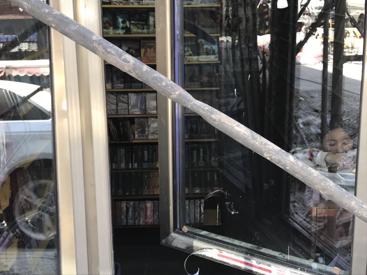 三里屯街市将在2、3天内拆除完成，但别着急，卖DVD的小店还在