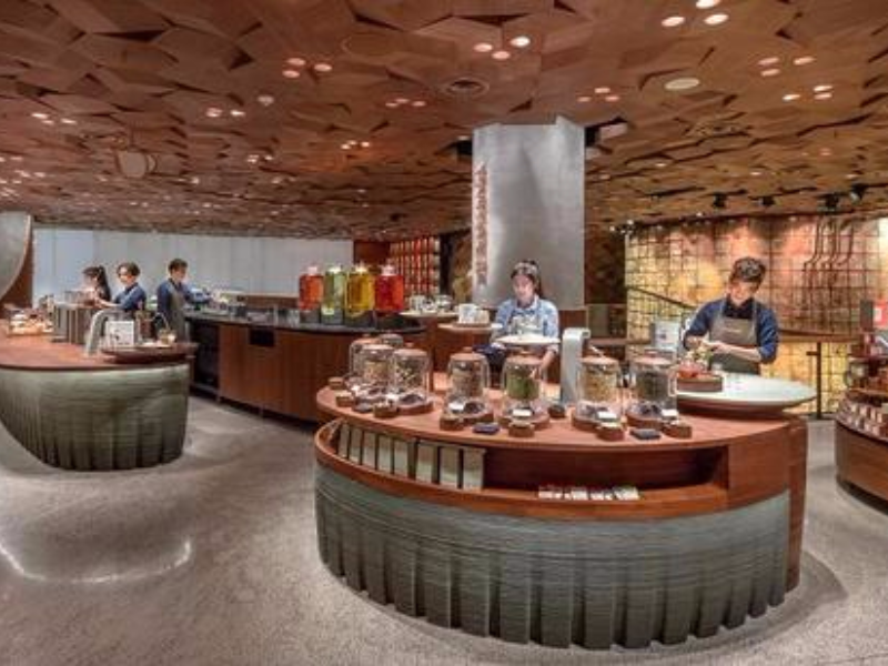星巴克全球最大门店今日上海开业 面积达2700平米