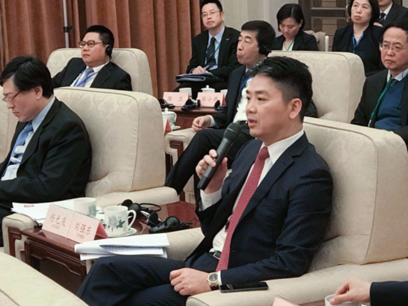 刘强东出席中美企业家对话会，计划扶持更多美国中小企业