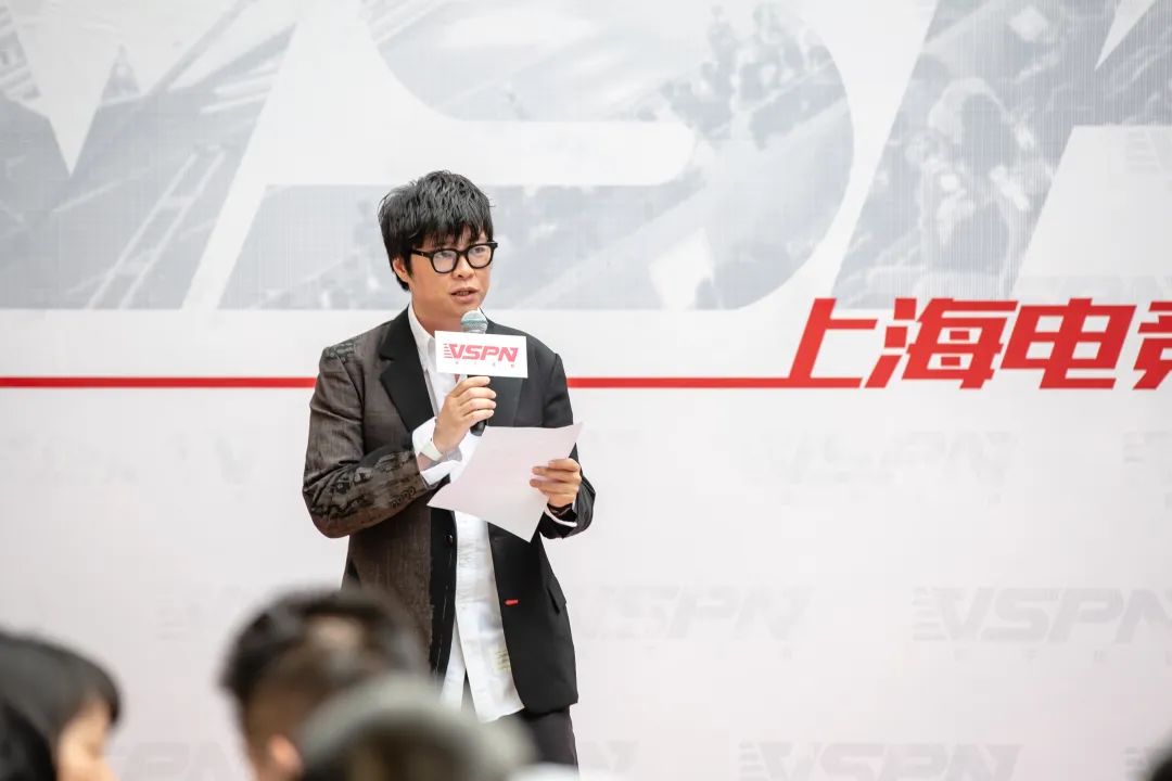 中国电竞的中场战事
