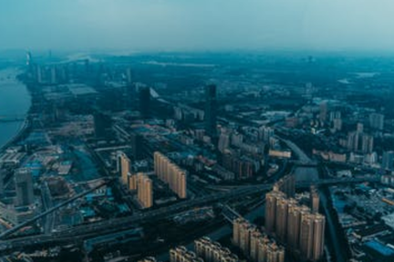 二手房涨幅位居全国榜首，中介、自媒体炒作房价，深圳住建部官方回应：管！整顿！