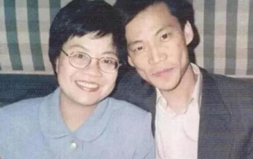 李国庆俞渝「宫斗」，当当或成唯一输家