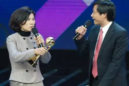 董明珠和张磊：两个狠人的进与退