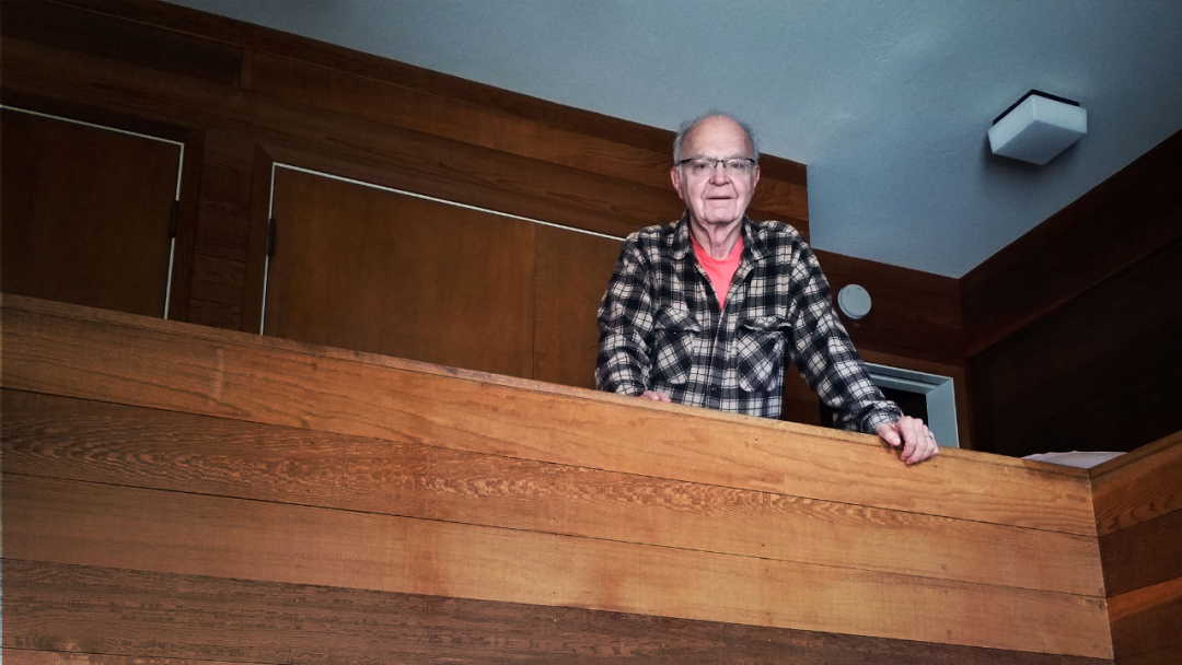 高德纳讲故事停不下来的计算机科学先驱