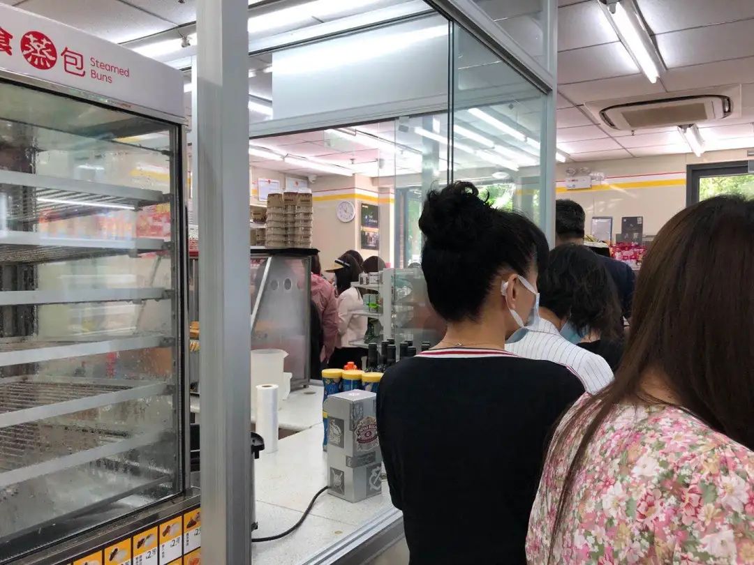 员工无遣散费，私人二维码收款，全时便利店官宣停业