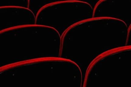 电影院2020：一个从来不放假的行业在努力熬冬