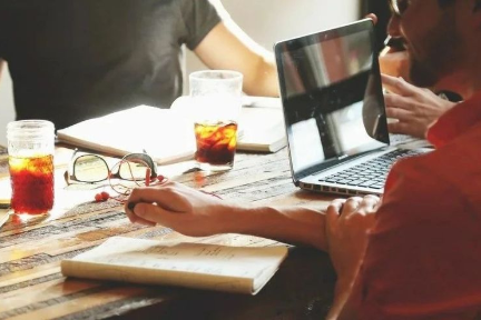 极致Review，阿里绩效管理的核心工具