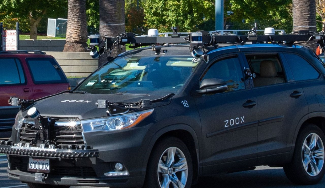 自动驾驶独角兽Zoox或“卖身”亚马逊，零售巨头加速物流自动化