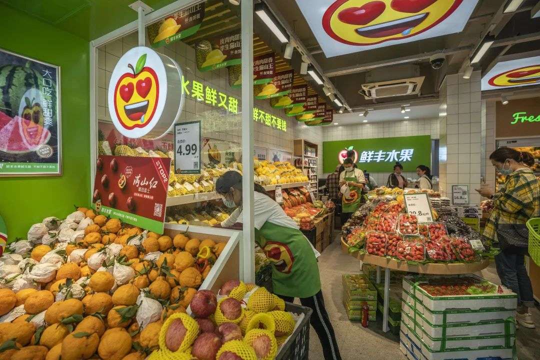 抢滩“水果零售第一股”，鲜丰和百果园的生意经