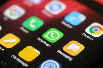 最前线 | Facebook宣布做电商后，WhatsApp上线支付服务Facebook Pay