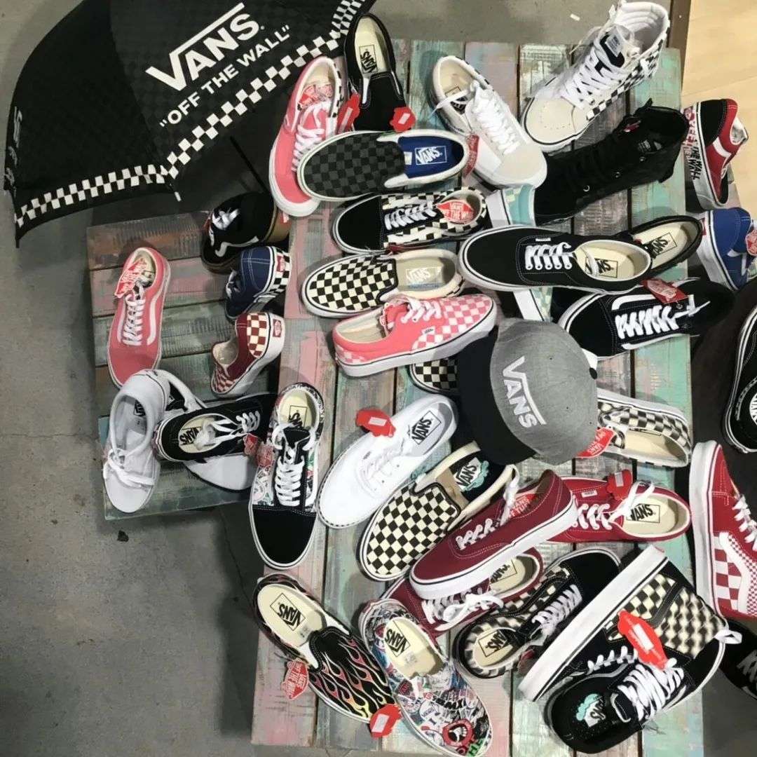 不滑板穿什么Vans？