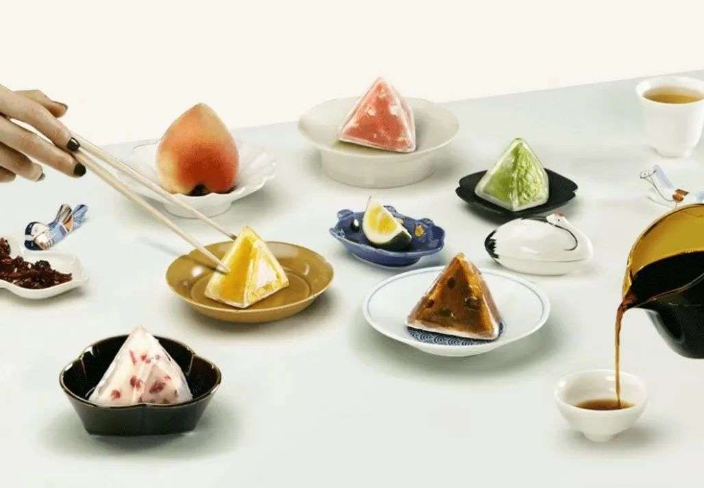 小龙虾、未来肉，星巴克喜茶们今年的粽子礼盒，脑洞太大了