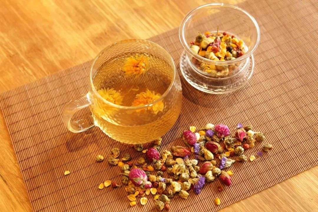 乘风破浪的姐姐们，还没有“一杯茶”能满足