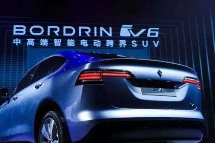 博郡退席，黄“凉”一梦