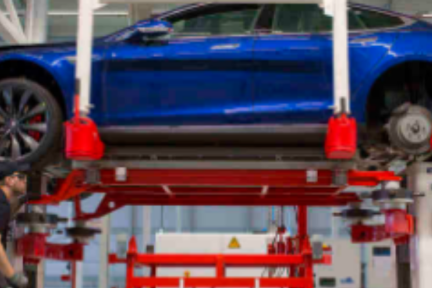 特斯拉全力支持开发新式电池，中国成为降低成本关键