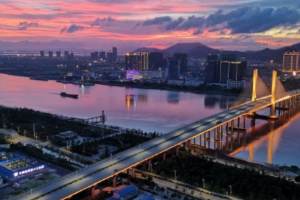 引入珠海横琴国资委 世联行早盘涨停