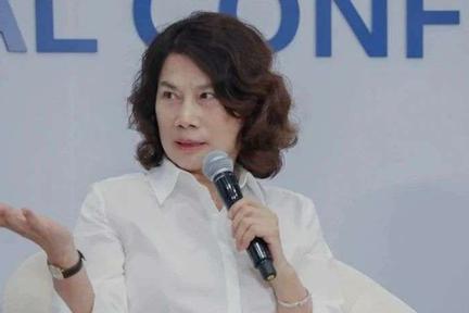 「战斗一姐」董明珠