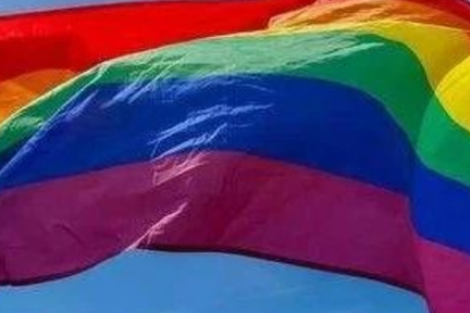 “彩虹经济”二十年，同性社交软件Blued赴美上市
