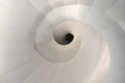 强力调控政策出台，深圳楼市“踩刹车”