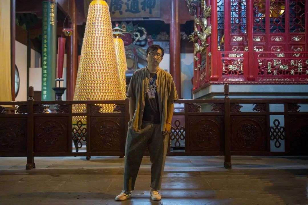 少林寺武僧玩抖音，灵隐寺小编KPI随缘……“佛系”新媒体，究竟什么样？