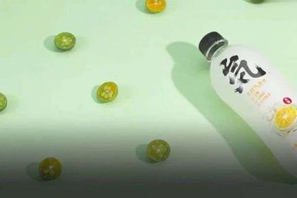 估值140亿，元気森林遇上最凶猛对手：喜茶正式卖气泡水