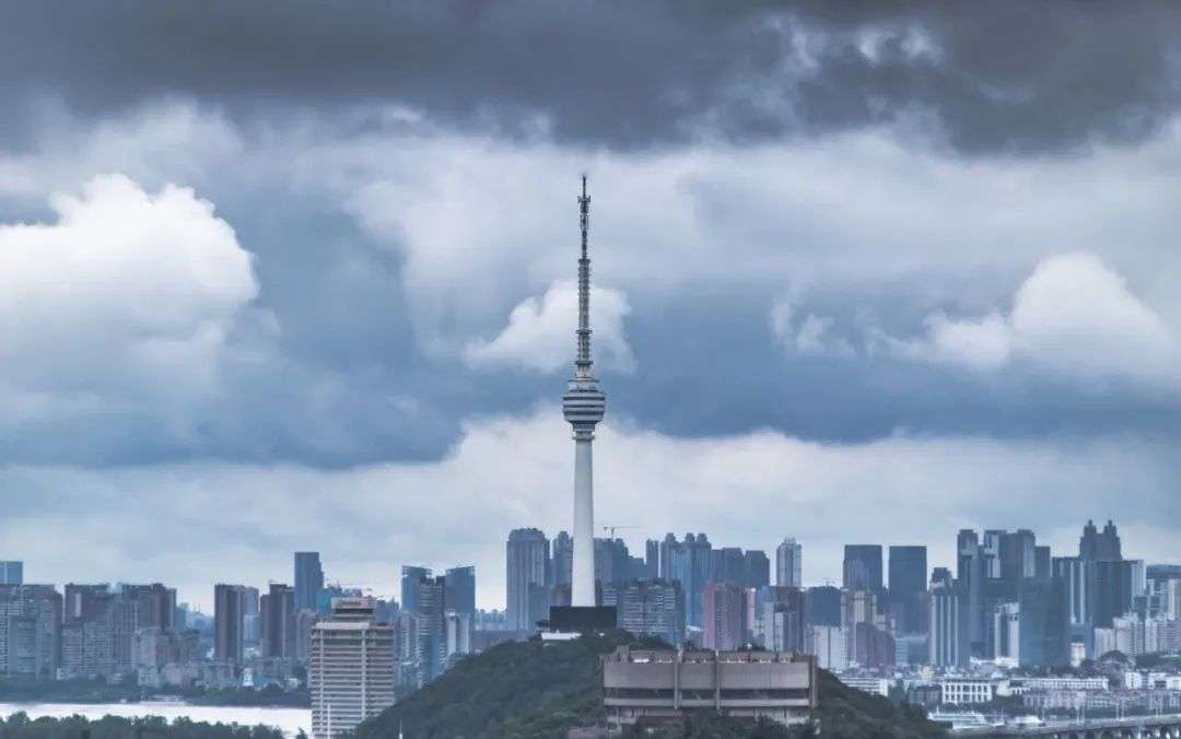 同样暴雨，4年之后武汉缘何没有“看海”？