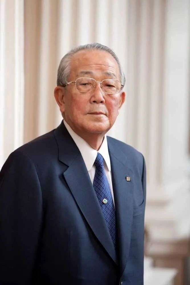 稻盛和夫：人生·工作的结果=思维方式×热情×能力