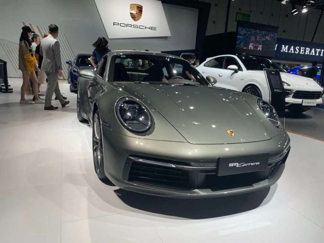 多图直击成都车展：小鹏蔚来正面「刚」，比亚迪「单挑」众豪车