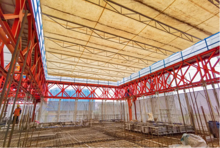 大型自动化机器造楼，三天一层，国产“住宅造楼机”投用