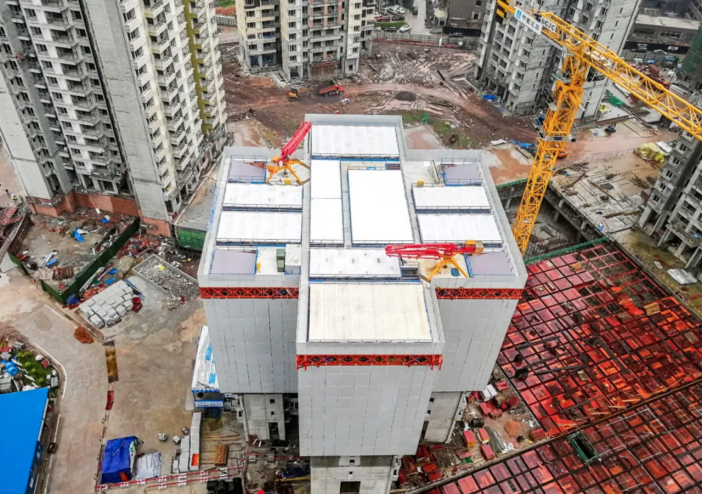 大型自动化机器造楼，三天一层，国产“住宅造楼机”投用