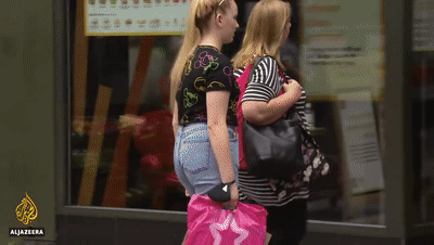 严禁汉堡薯片搞买一送一促销，英国为什么要对垃圾食品下死手