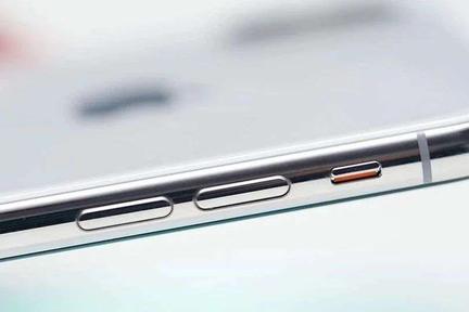 智能手机最有存在感的部分，其实在侧边