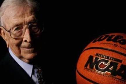 36氪领读 | 教练伍登的人生建议：像你会永生一样去学习，像你明天会死去一样生活