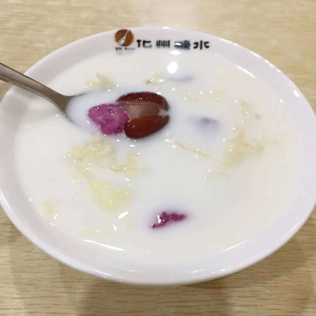 开遍全国的中式甜品，为何却干不过茶饮？