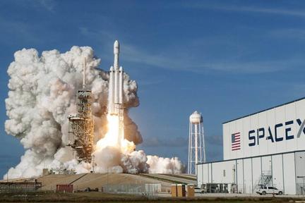 SpaceX获迄今为止最大融资，估值将达约3184亿元